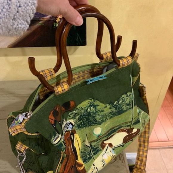 Anne Ormsby Golf Weekender Bag - Picture 2 of 4